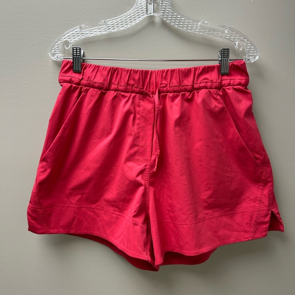Lululemon Women’s Stroll At Sun Down‎ Pink Tie Up Shorts
